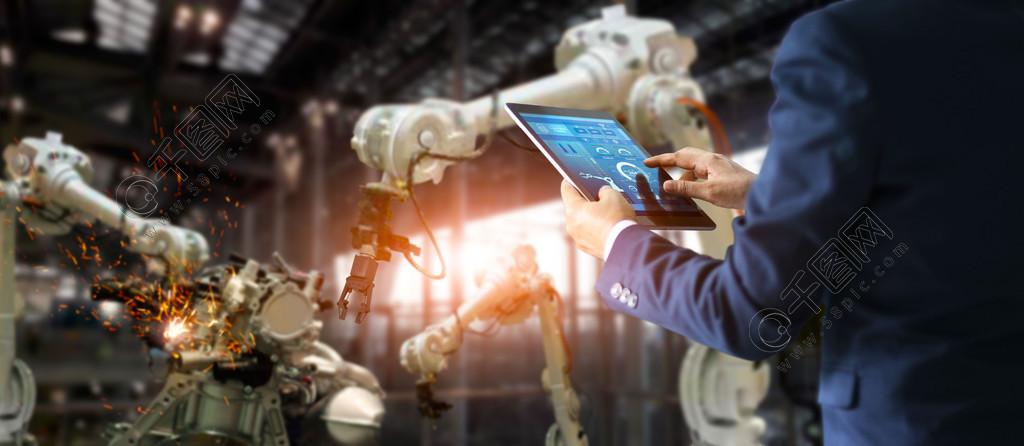 机器人武器机在智能工厂工业监控系统软件焊接roboticts和数字制造